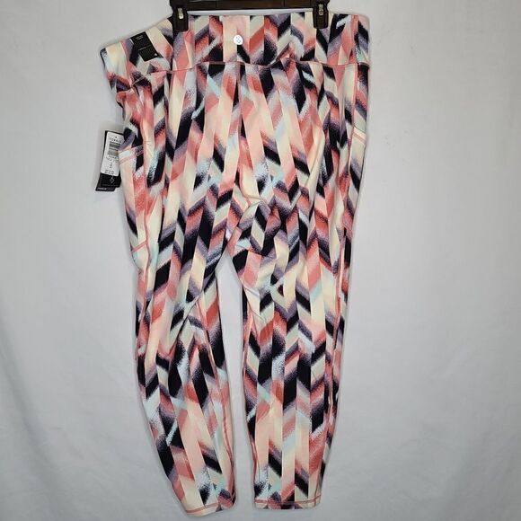 4X 26W Torrid Active Pink Legging High Waist Arrow Full Length Smoothing Pockets - Picture 8 of 9
